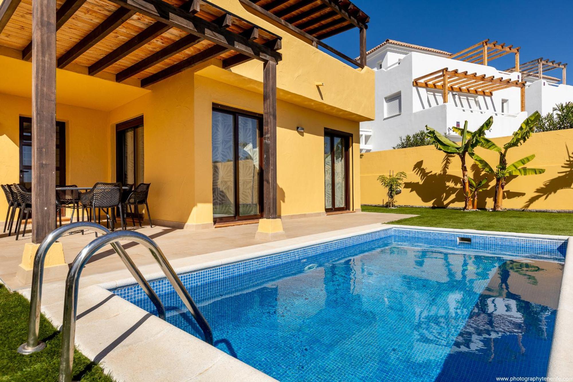 Villa With 4 Bedrooms And Private Heated Pool San Miguel de Abona Extérieur photo