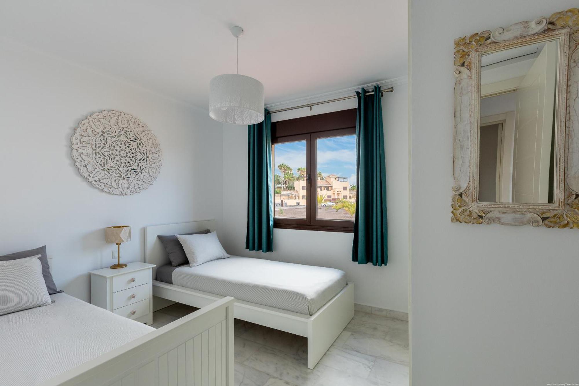 Villa With 4 Bedrooms And Private Heated Pool San Miguel de Abona Extérieur photo