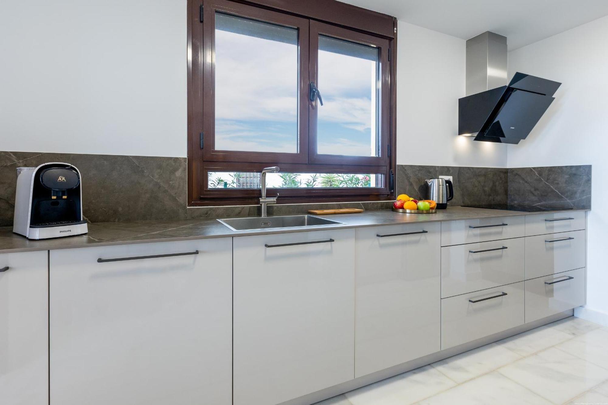 Villa With 4 Bedrooms And Private Heated Pool San Miguel de Abona Extérieur photo