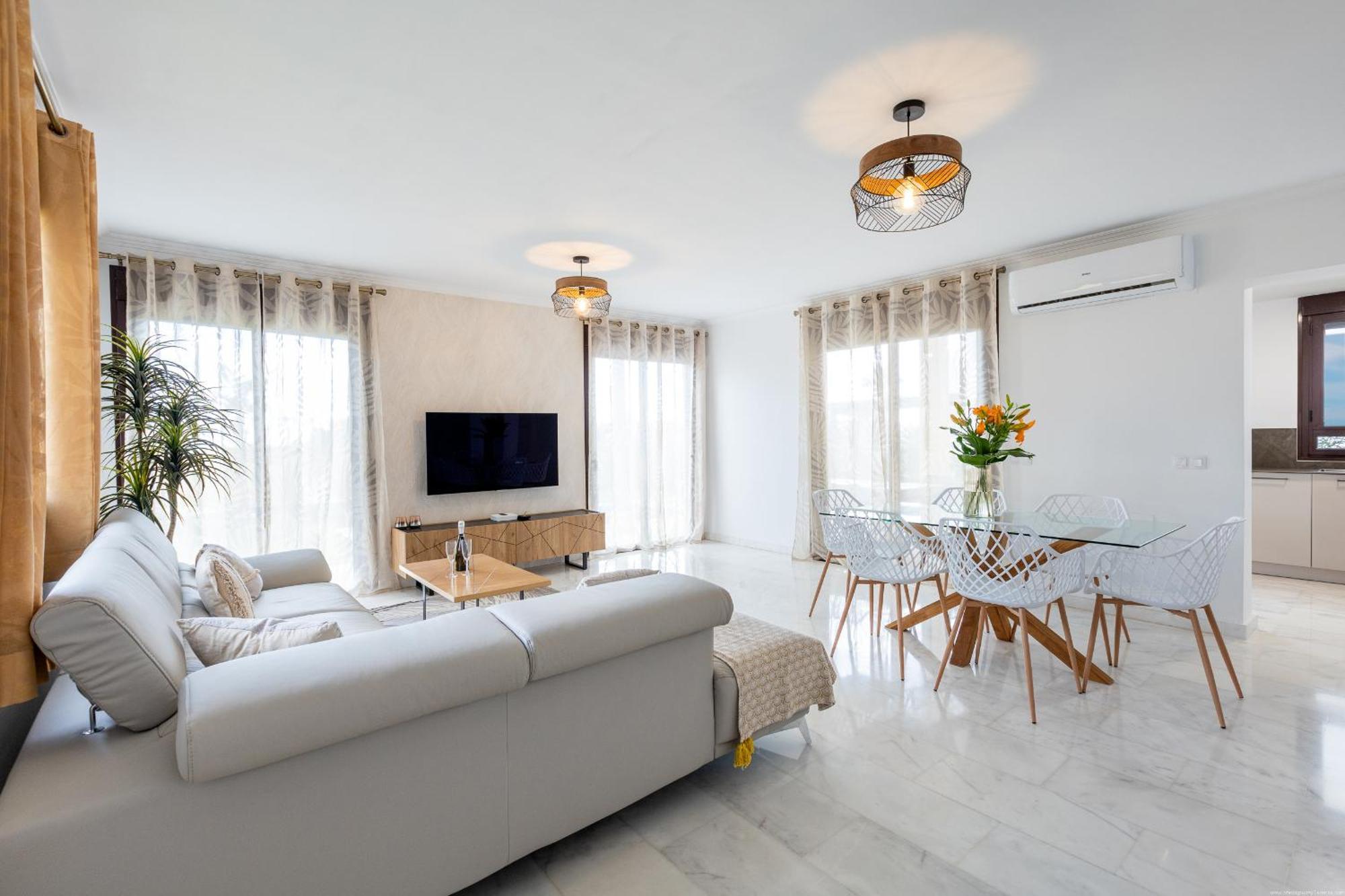 Villa With 4 Bedrooms And Private Heated Pool San Miguel de Abona Extérieur photo