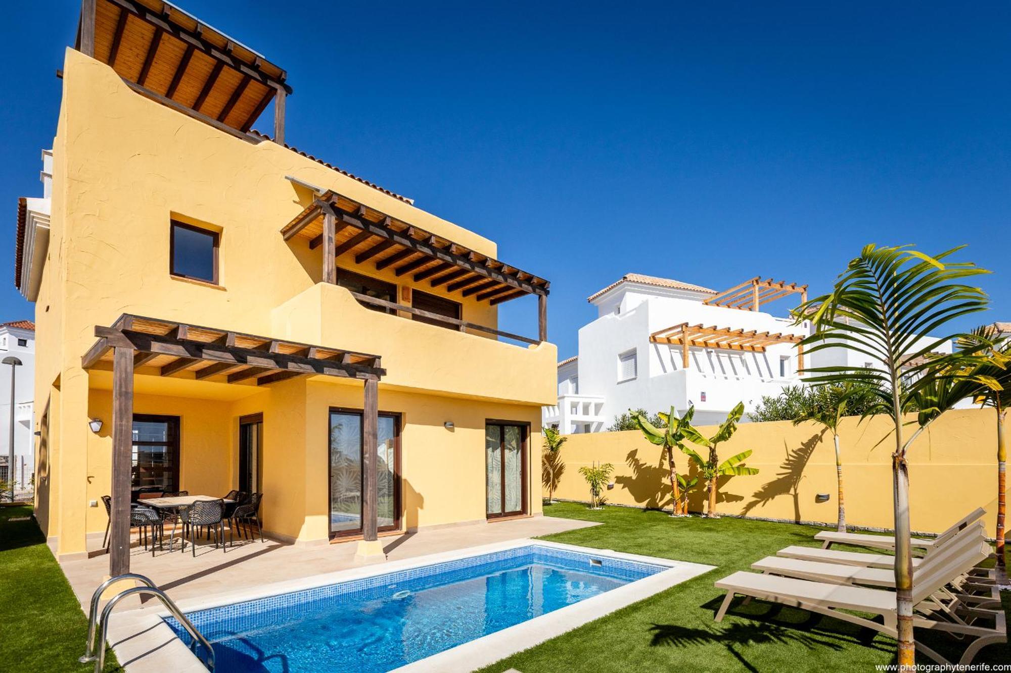 Villa With 4 Bedrooms And Private Heated Pool San Miguel de Abona Extérieur photo